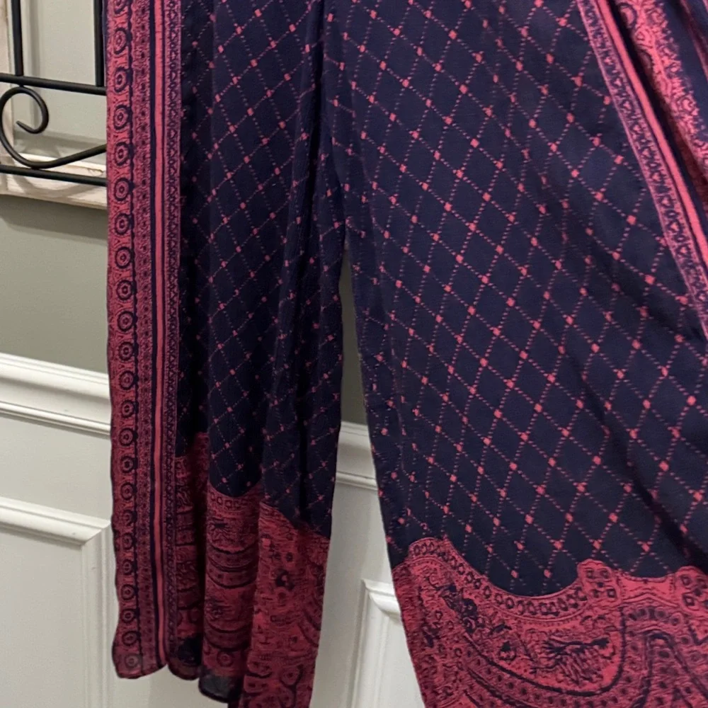Free People Navy and Raspberry Patterned pants L - Picture 7 of 11